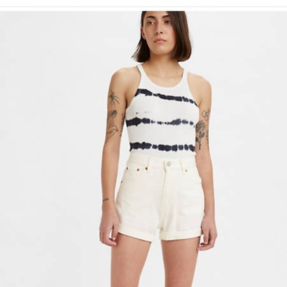 LEVIS SHORTS